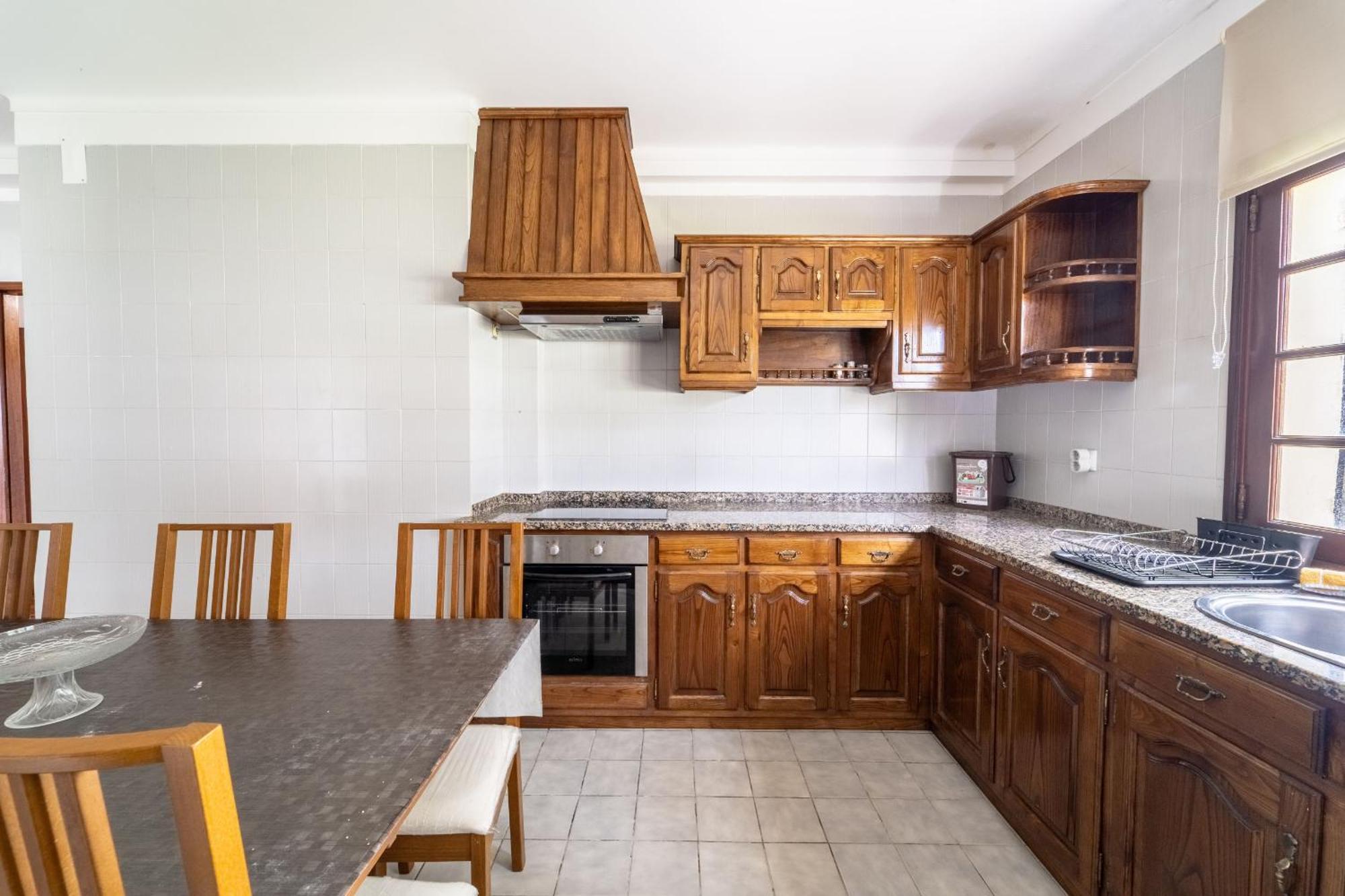 Amorosa Villa, 500M From The Beach By House And People Exterior photo