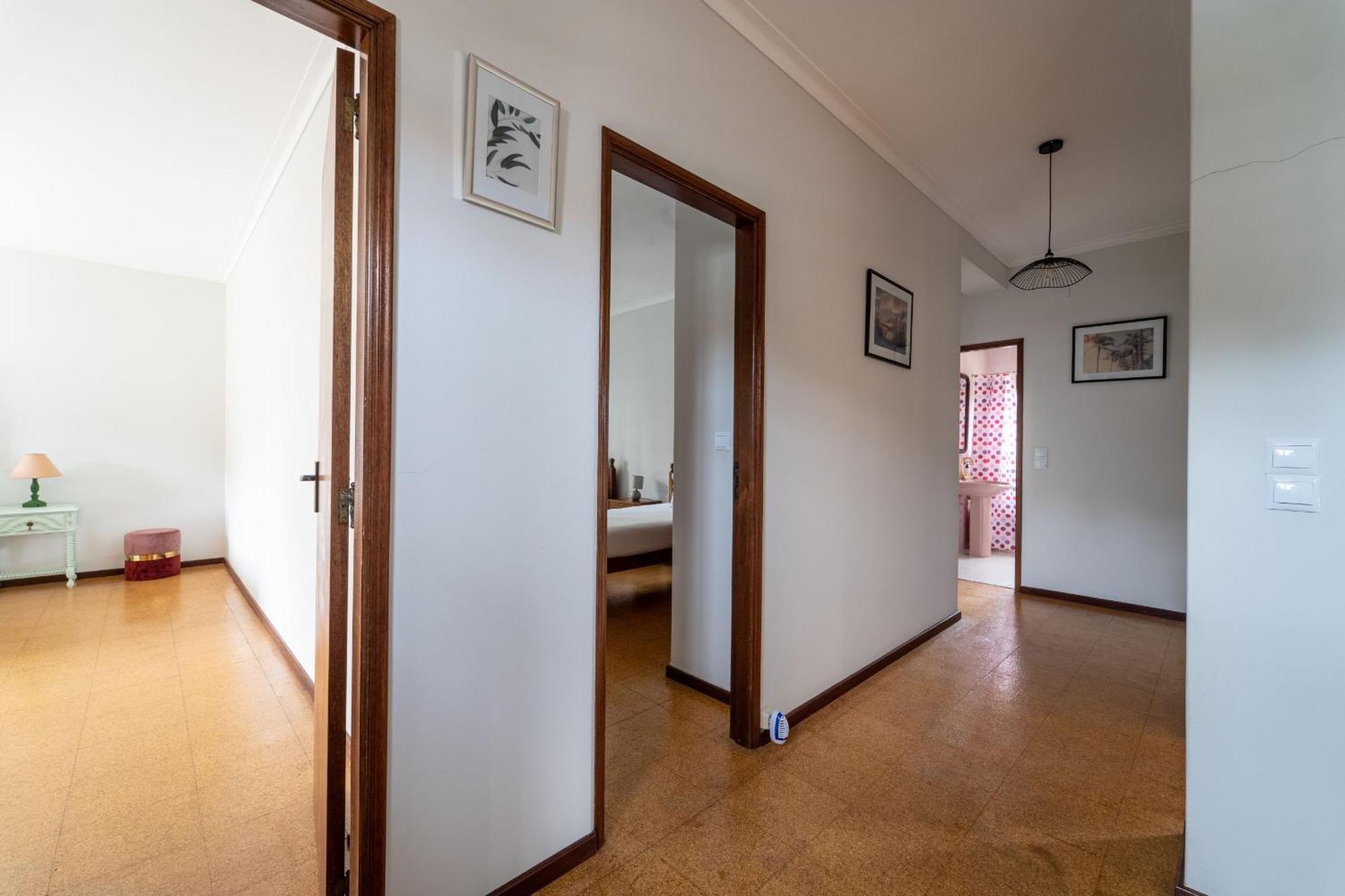 Amorosa Villa, 500M From The Beach By House And People Exterior photo