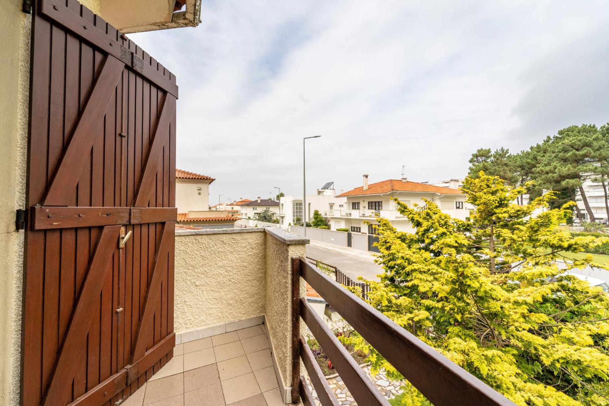 Amorosa Villa, 500M From The Beach By House And People Exterior photo